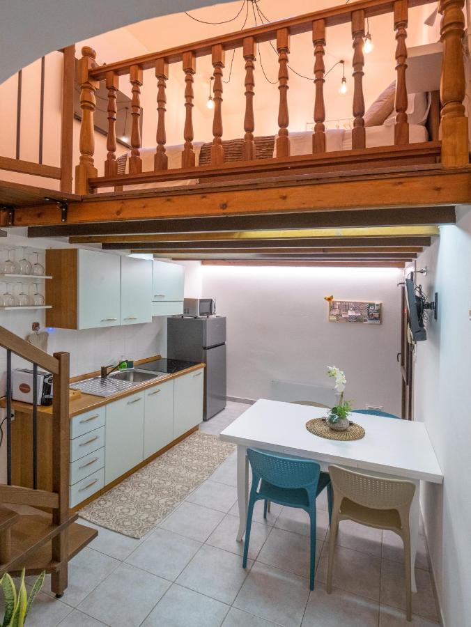 ピエトラ・リーグレCasa Irynaアパートメント エクステリア 写真